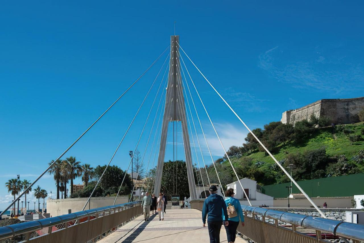 פואנגירולה Las Piramides מראה חיצוני תמונה